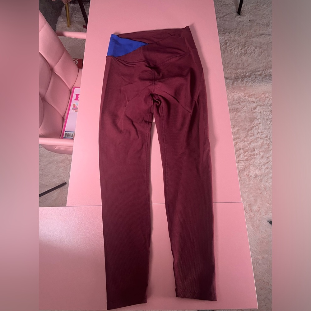 Wilo The Label NWTS High Wasited‎ Ballet X Leg leggings in maroon